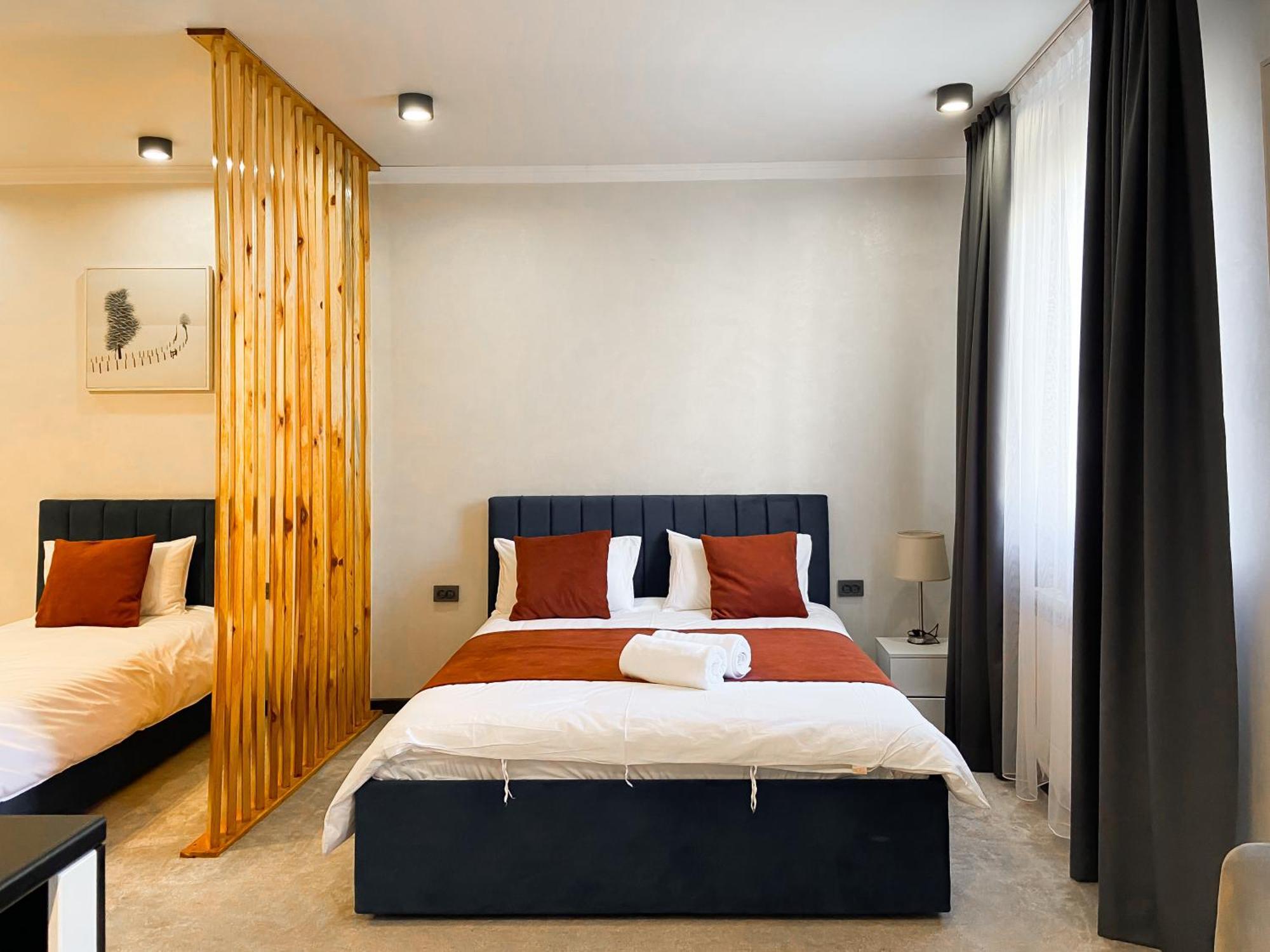 Apart Hotel Beles Алма Ата Екстериор снимка